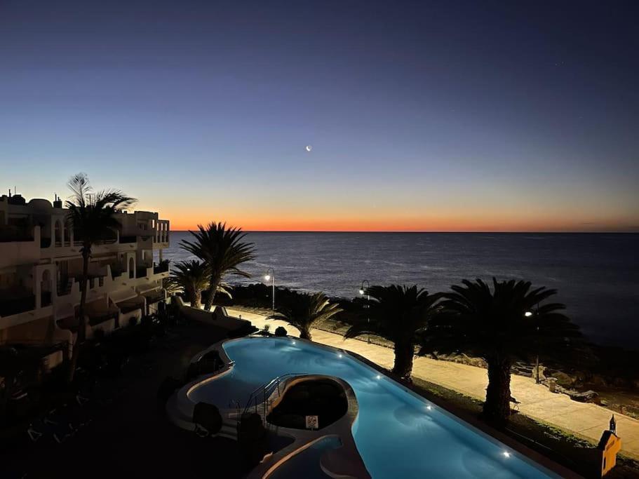 Penthouse Over The Sea Costa Teguise Esterno foto